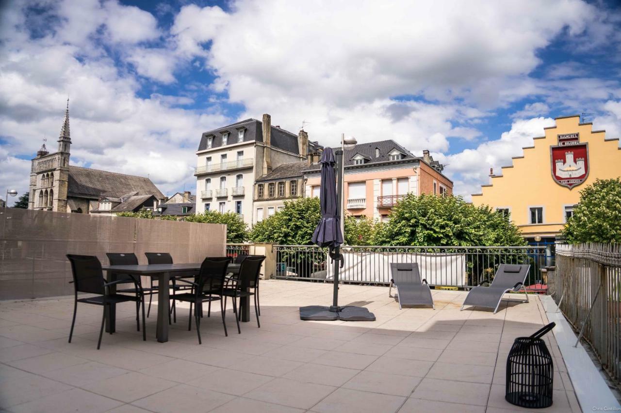 Residence Le XV Bagnères-de-Bigorre Eksteriør billede